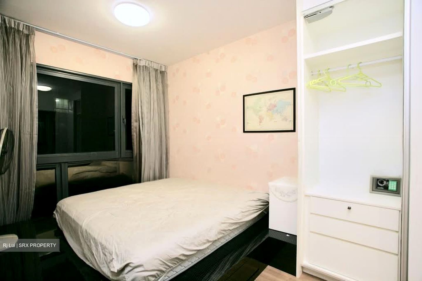 The Lakefront Residences (D22), Condominium #540605201